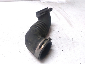 Mazda Premacy (1999–2005) Luftansaugschlauch RF3F13221A - 3