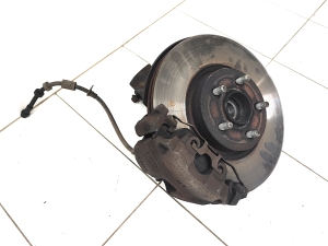 Ford Connect Tourneo (2013–2026) Front wheel hub - 2