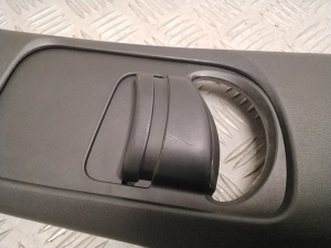   B-Säulen-Innenverkleidung  - KBB368210 