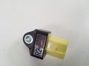 TOYOTA RAV 4 A5 (2019–2026) Airbagsensor 8983152130 - 2