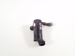 TOYOTA RAV 4 A5 (2019–2026) Front headlight washer motor 3670517591 - 2