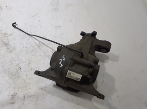 Rear differential - A1673508801