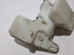 Skoda Kodiaq (2017–2026) Front washer fluid reservoir 5NA955449 - 2