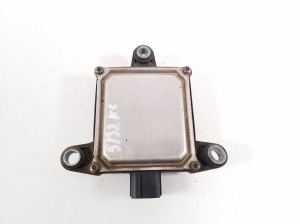 TOYOTA RAV 4 A5 (2019–2026) Totwinkel-Radar Distronic 8816242120 - 2