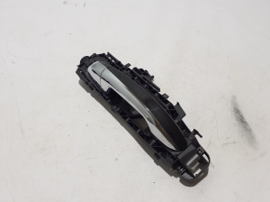 Mercedes Benz GLE-Class 167 (2019–2026) Front door external opening handle and its details - 2