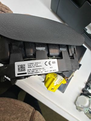 Skoda Superb (2015–2026) Airbags und ihre Teile 3V1857007 - 7