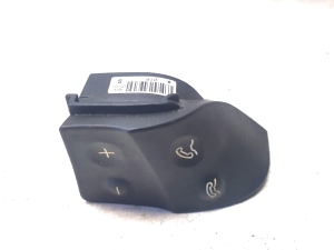 Mercedes Benz CLC-Class 203 (2001–2007) Steering wheel switch A2038216851 - 2