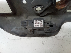Opel Astra H (2004–2010) Radiator bracket 13158750 - 2