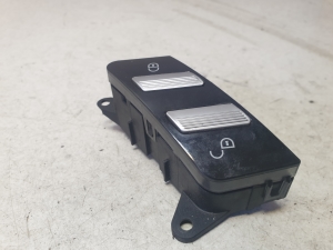 Mercedes Benz S-Class 221 (2005–2013) Door lock/unlock switch A2218210151 - 4
