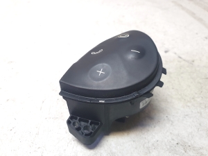 Steering wheel switch - A2118213358