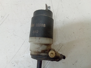 Opel Astra H (2004–2010) Motor für Frontscheibenwaschanlage 05568 - 3