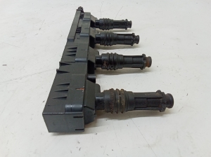 Opel Astra H (2004–2010) Aizdedzes spole 0221503472 - 4