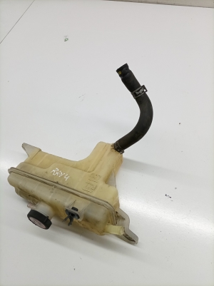 TOYOTA RAV 4 A4 (2012–2018) Dzesēšanas šķidruma tvertne 1647026122 - 3