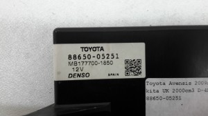 TOYOTA Avensis T27 (2008–2019) Relais 8865005251 - 2