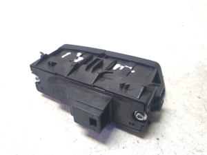 Mercedes Benz C-Class 204 (2007–2014) Door lock/unlock switch A2049058402 - 3