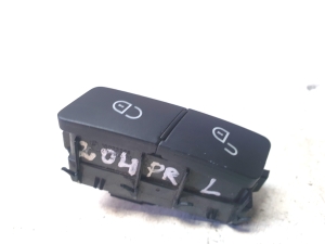 Door lock/unlock switch - A2049058402