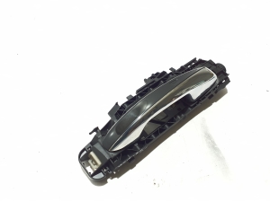 Mercedes Benz GLE-Class 167 (2019–2026) Front door external opening handle and its details - 2