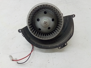 Opel Astra H (2004–2010) Salona sildītāja motors 885601156 - 2
