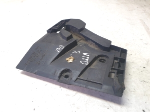 Mercedes Benz Vito 638 (1996–2003) Rear bumper bracket A6388850221 - 2