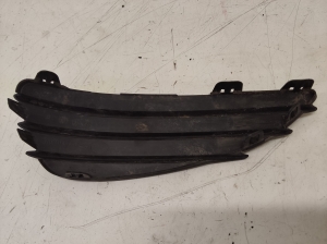 Opel Astra H (2004–2010) Priekšējā bampera apakšējā reste 13110335 - 3