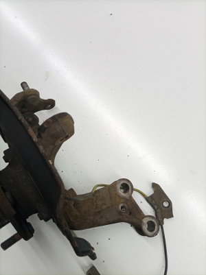 TOYOTA RAV 4 A4 (2012–2018) Priekšējā rumba un tās detaļas 4321142081 - 2