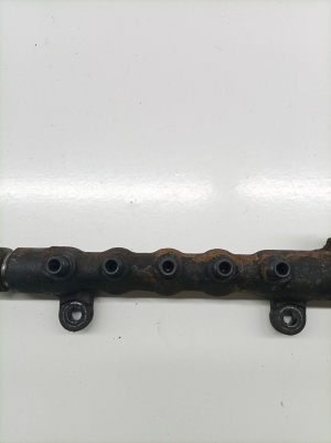 TOYOTA RAV 4 A4 (2012–2018) Kõrgsurve kütusetoru 238100R041 - 3