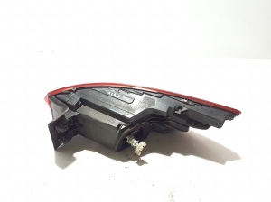 Skoda Kodiaq (2017–2026) Eckleuchte hinten 565945207A - 4
