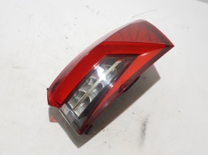 Skoda Kodiaq (2017–2026) Eckleuchte hinten 565945208A - 5