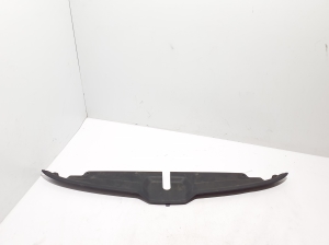   Trim under the hood  - 565853343 