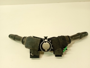 TOYOTA RAV 4 A3 (2005–2012) Slēdzis un tā detaļas 4211117f534 - 5