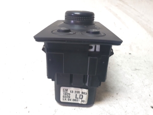 Opel Zafira B (2005–2014) Headlight switch 13205863 - 3