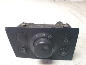 Headlight switch - 13205863