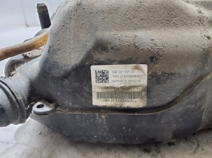 Skoda Kodiaq (2017–2026) Kütusepaak 5QF201060T - 4