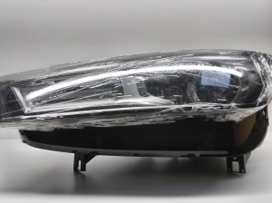 AUDI Q5 (2017–2026) Headlight 80A941005 - 7