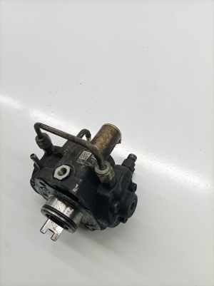 TOYOTA RAV 4 A4 (2012–2018) Kütusepump 221000R050 - 2