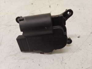 Opel Astra H (2004–2010) Salongi soojenduse klapi mootor 52406339R06 - 3