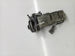TOYOTA RAV 4 A4 (2012–2018) Kraftstofffiltergehäuse 23390YZZAA - 4