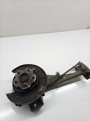 TOYOTA RAV 4 A4 (2012–2018) Rear wheel hub and its parts 4230442020 - 2