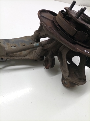 TOYOTA RAV 4 A4 (2012–2018) Rear wheel hub and its parts 4230542020 - 2