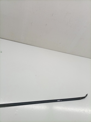 Volkswagen Sharan (2010–2026) Windshield pillar outer molding 7N0854327BC - 3