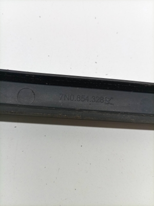 Volkswagen Sharan (2010–2026) Windshield pillar outer molding 7N0854328BC - 4