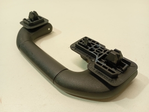 Mercedes Benz C-Class 204 (2007–2014) Katuse sisemine käepide a2048100151 - 2