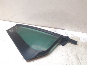 Volkswagen Passat B8 (2014–2023) Tagumise külgukse kolmnurkklaas 3G9845214 - 4