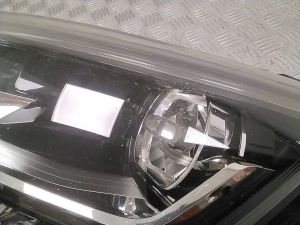 RENAULT Megane IV (2016–2022) Priekšējais lukturis 260602792R - 5