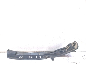 Volkswagen Passat B6 (2005–2010) Esikaitseraua kinnitus 3C0807178 - 2