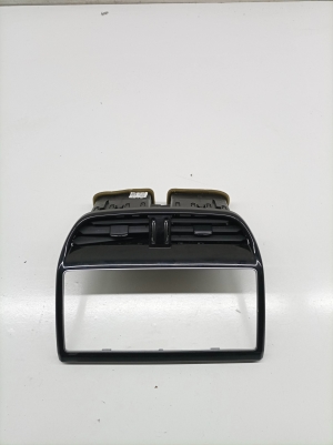 Jaguar XE (2015–2026) Salongi ventilatsioonirestid GX73014L21BB - 5