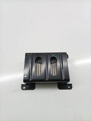 Jaguar XE (2015–2026) Audio amplifier GX7319C164RD - 5