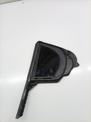 Jaguar XE (2015–2026) Tagumise külgukse kolmnurkklaas GX7325828A - 6