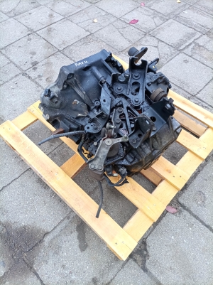 TOYOTA RAV 4 A4 (2012–2018) Käigukast 3030042310 - 2