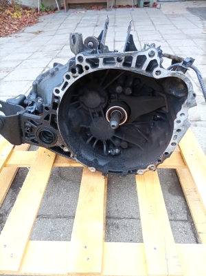 TOYOTA RAV 4 A4 (2012–2018) Käigukast 3030042310 - 5
